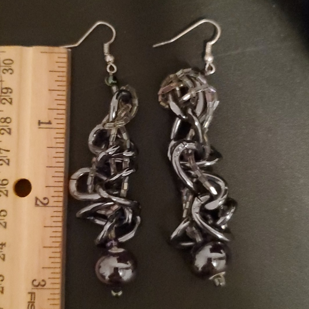Jewelry - Picture 3 of 4